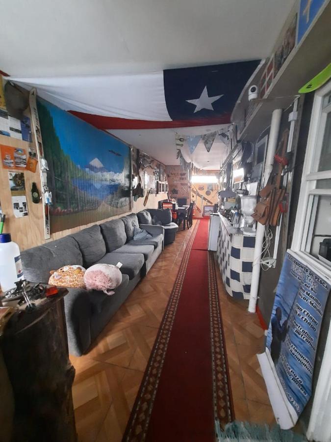 Hostal Brisas Del Sur Puerto Varas Exterior photo